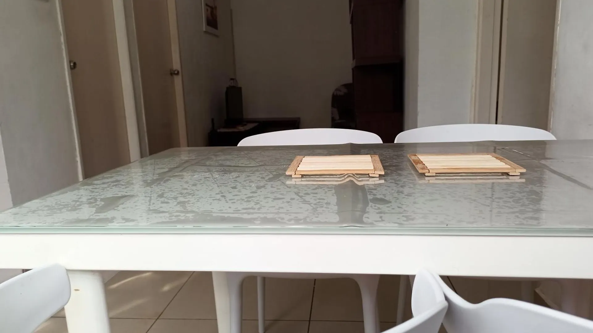 A&M Budget Apt, 5Mins To Airport, 8Mins To Kk City Penampang